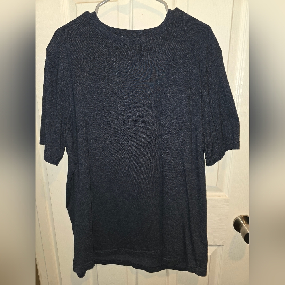 Men's Navy Blue T-Shirt